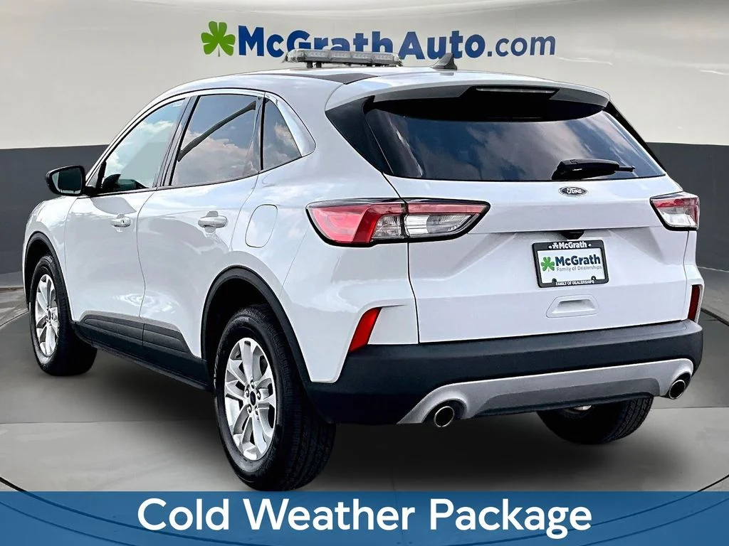 Certified Used 2022 White Ford SE image 5