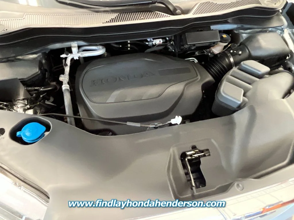 New 2026 Solar Silver Metallic Honda RTL image 11