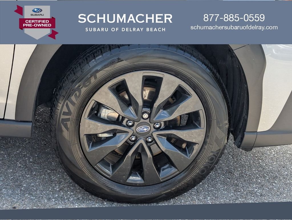 Used 2023 Silver Subaru Onyx Edition image 9