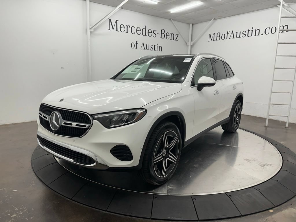 New 2027 Polar White Mercedes-Benz GLC 300 image 33