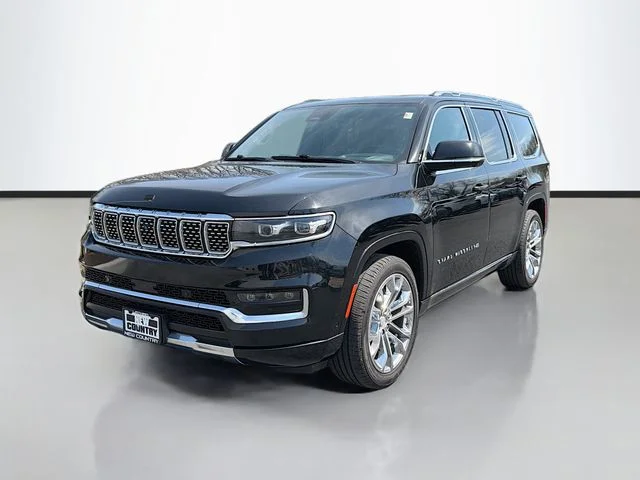 Used 2022 Black Jeep Series II image 3