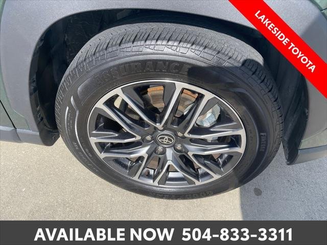 Certified Used 2026 GREEN M.M. Toyota  image 12