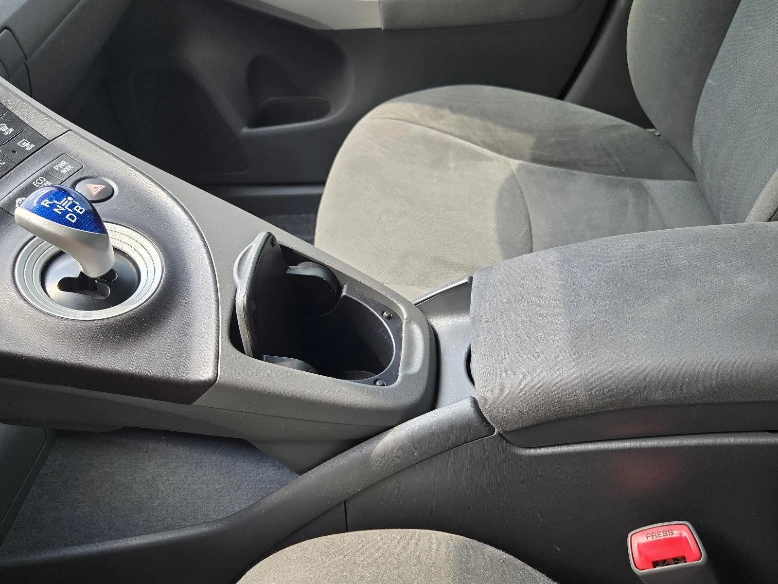 Used 2011 Blizzard Pearl Toyota II image 19