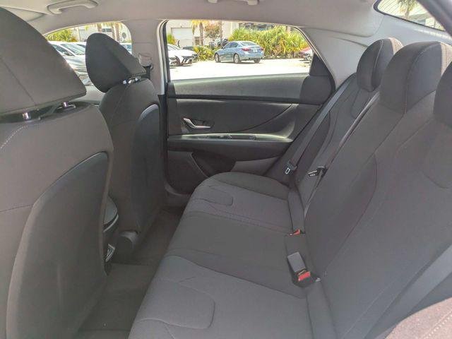 New 2026 White Hyundai SE image 12
