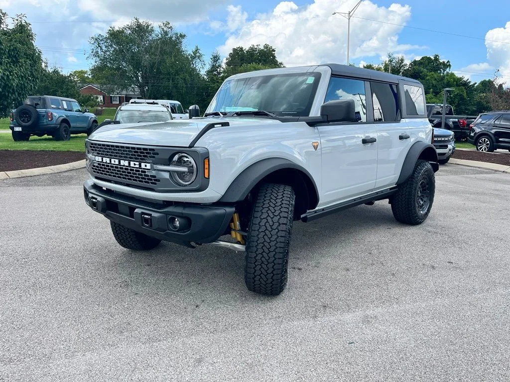 New 2026 White Ford Badlands image 3