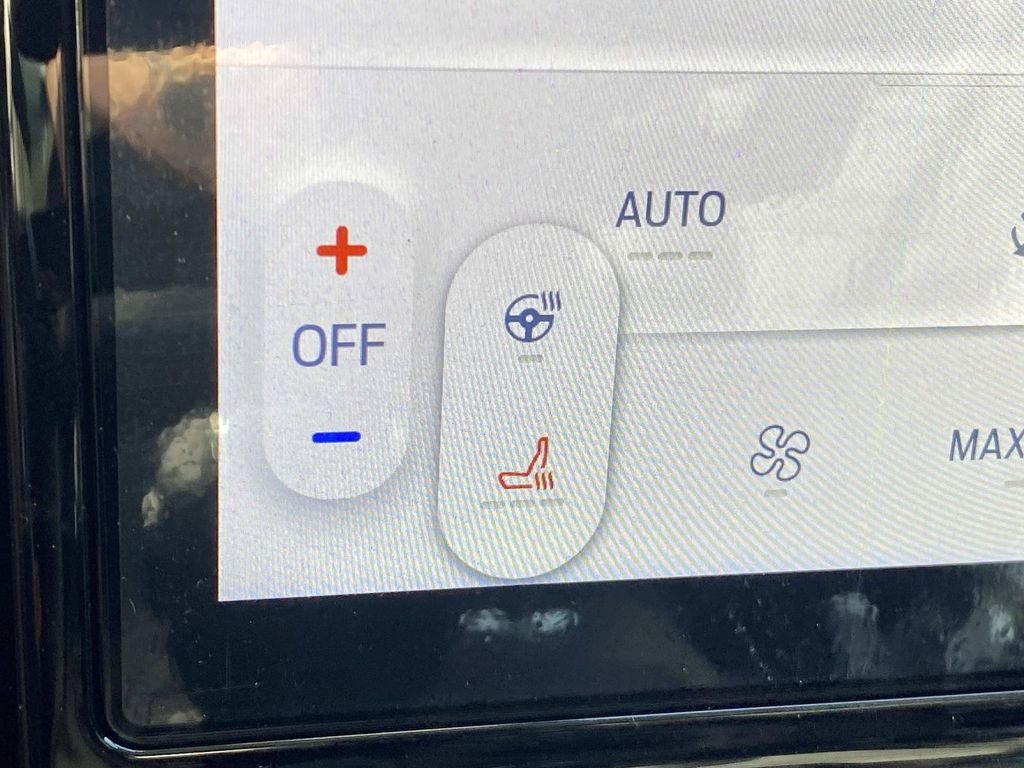 New 2026 Avalanche Ford Lariat® image 17