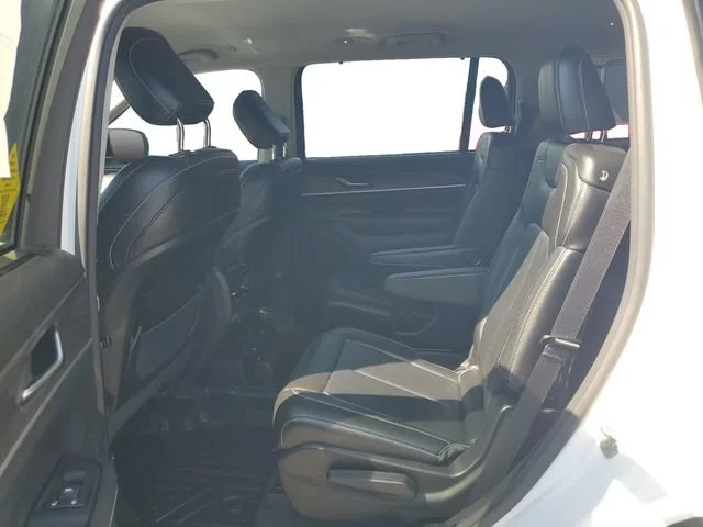 Used 2023 Bright White Clearcoat Jeep Limited image 24