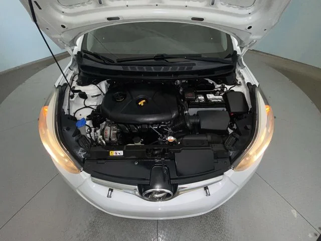 Used 2016 White Hyundai Value Edition image 25