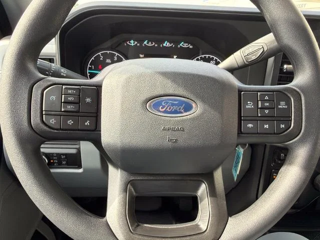 New 2026 Oxford White Ford F-550® XL image 44