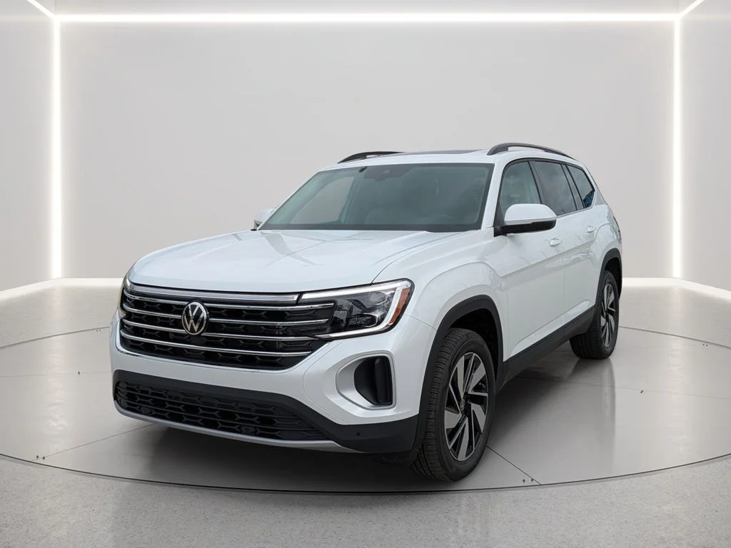 New 2026 White/off-white Volkswagen 2.0T SE w/Technology image 2