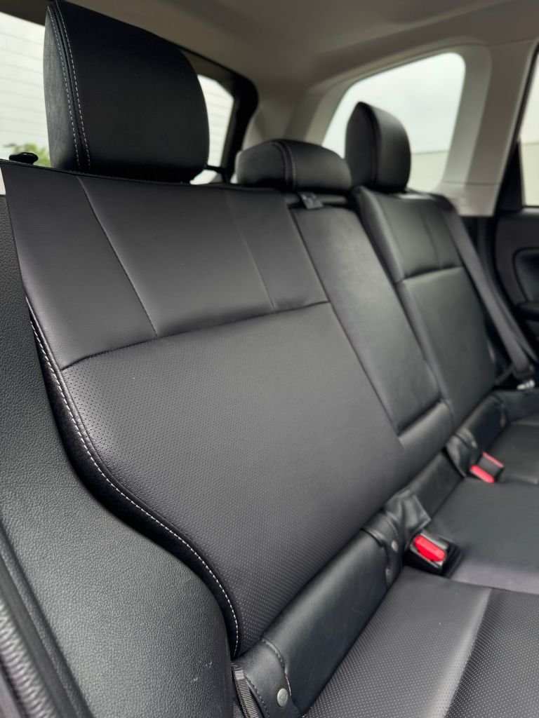 Used 2018 Crystal Black Silica Subaru 2.5i Limited image 32