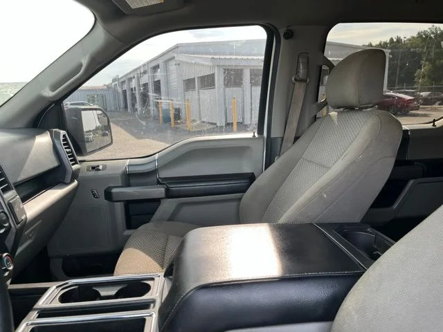 Used 2019 White Ford XLT image 8