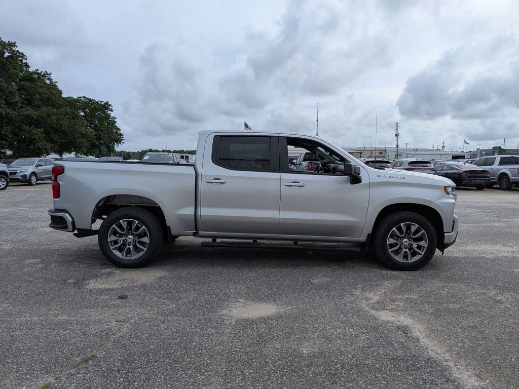 Used 2021 Silver Chevrolet RST image 6