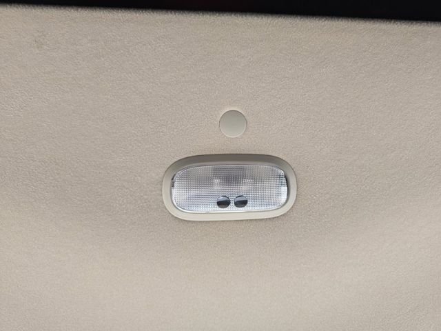 Used 2024 White GMC Work Van image 7