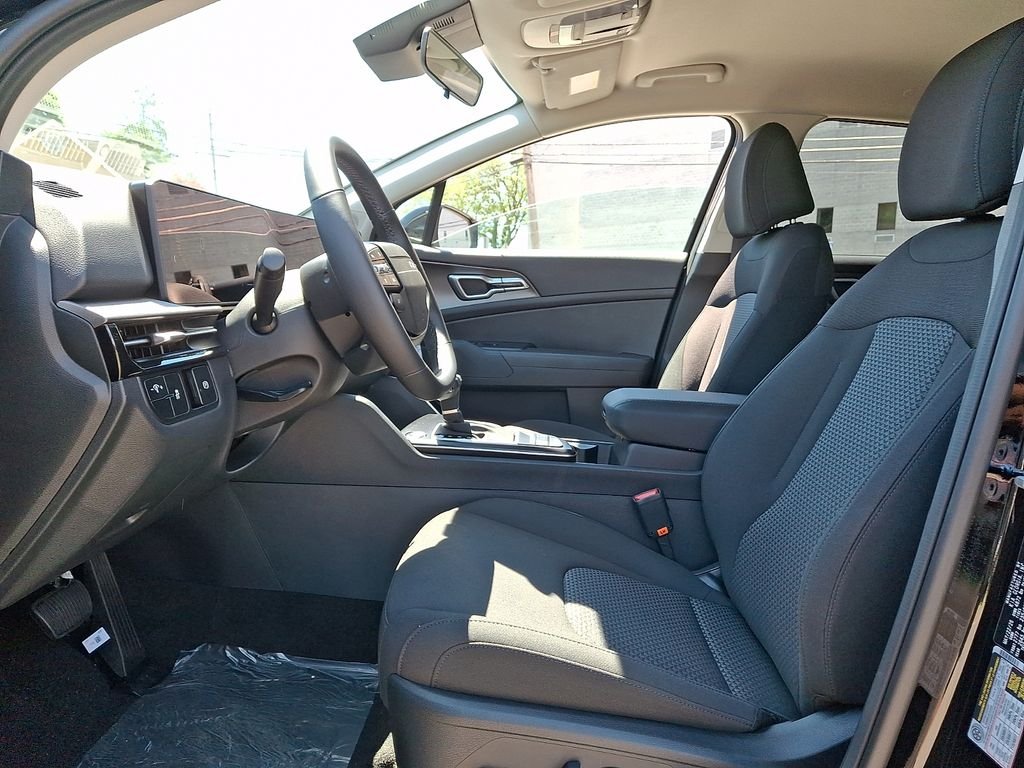 New 2026 Ebony Black Kia LX image 6
