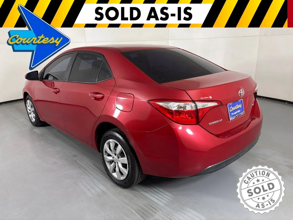 Used 2016 Red Toyota LE image 6