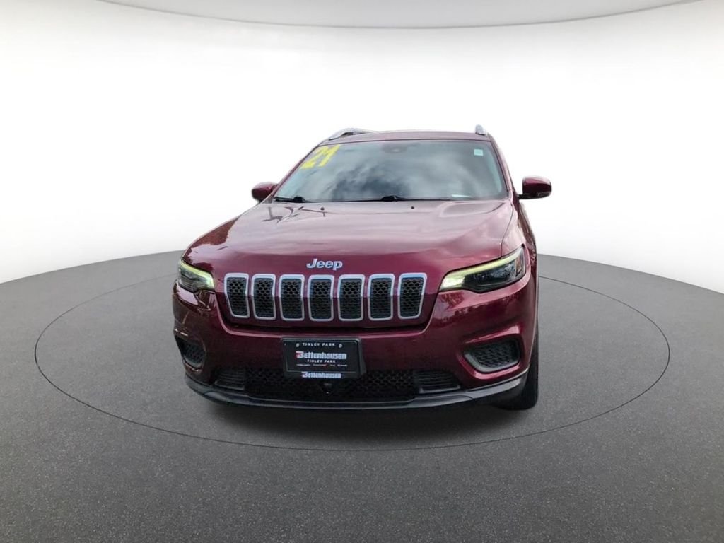 Certified Used 2021 Velvet Jeep Latitude image 14