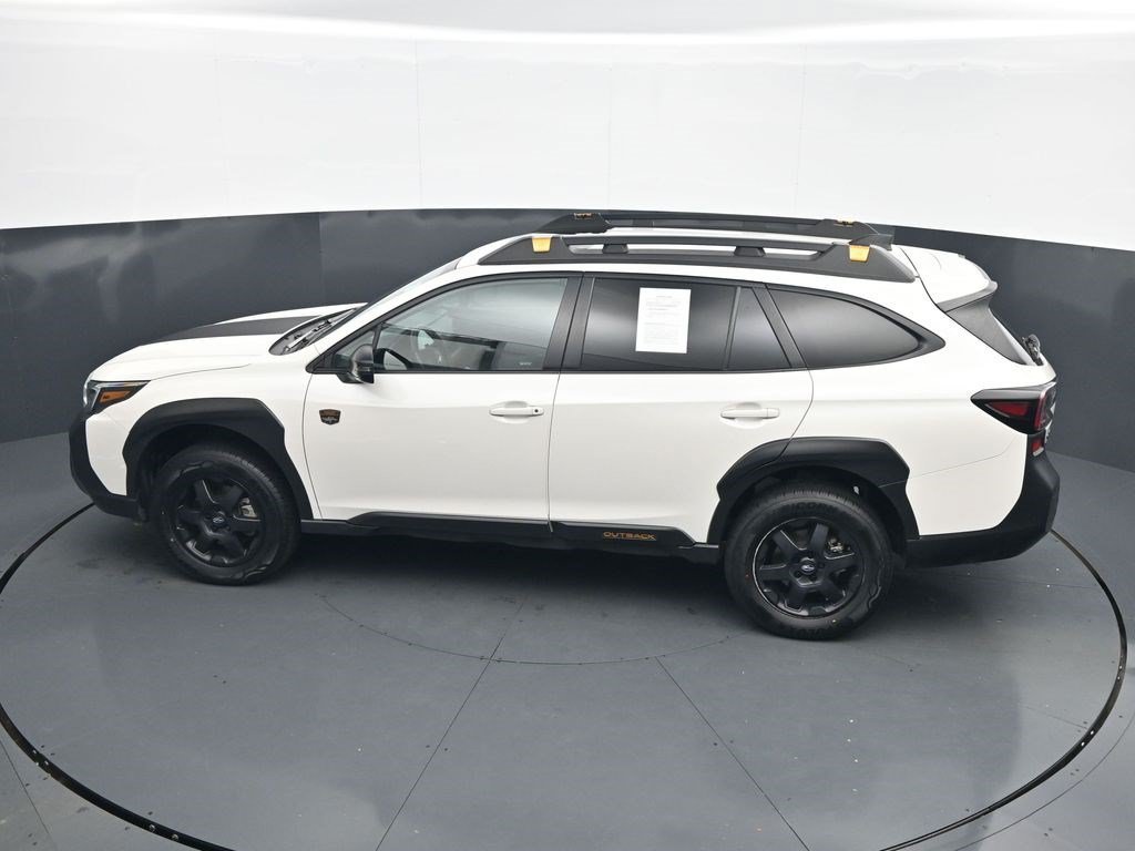 Used 2023 Crystal White Pearl Subaru Wilderness image 15