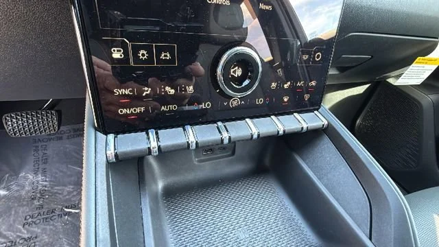 2026 GMC Terrain AT4 - Photo 14