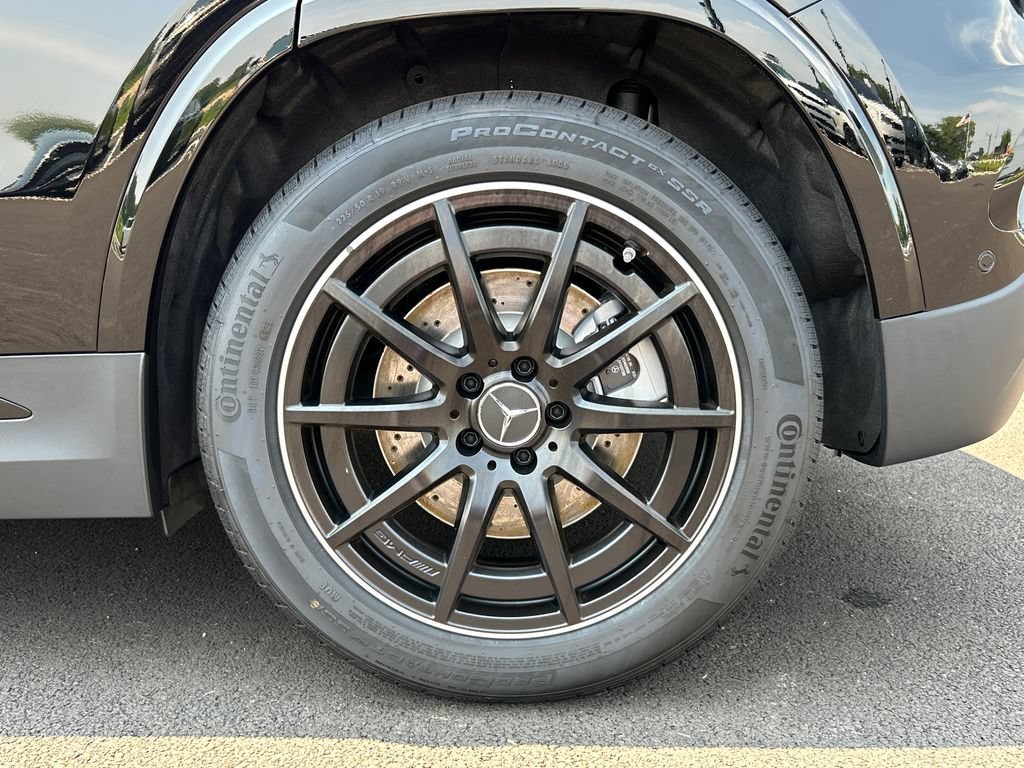 New 2026 Night Black Mercedes-Benz AMG® GLA 35 4MATIC SUV image 71