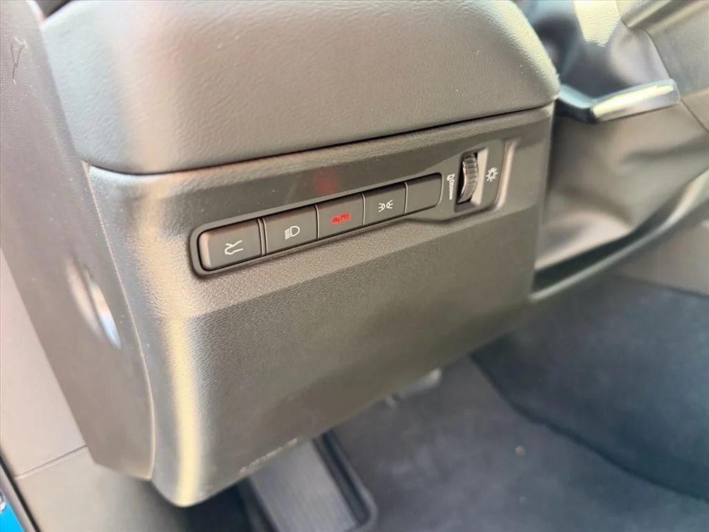 Used 2026 Blue Dodge R/T Scat Pack image 22