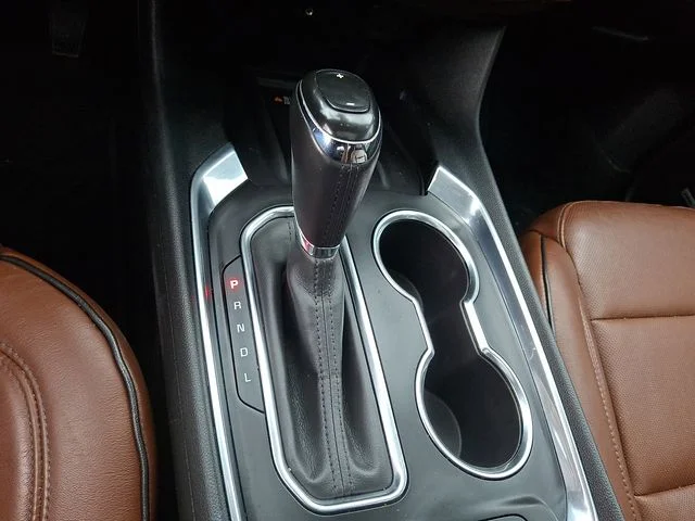Used 2019 Gray Chevrolet High Country image 18