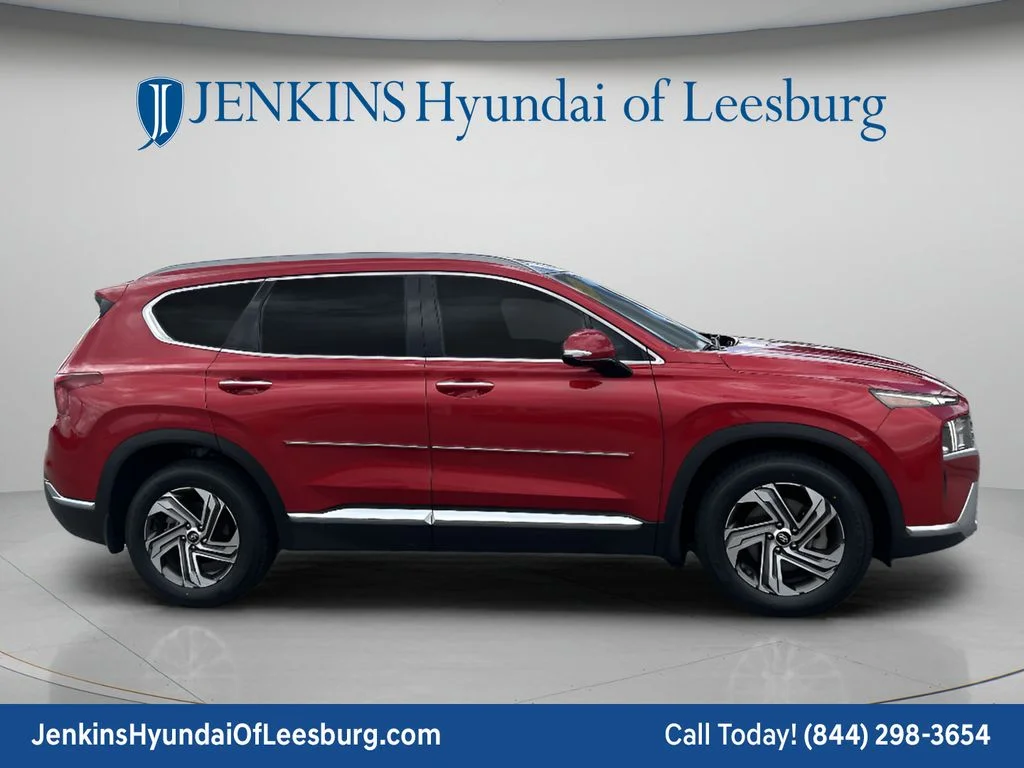 Used 2023 Red Hyundai SEL image 3