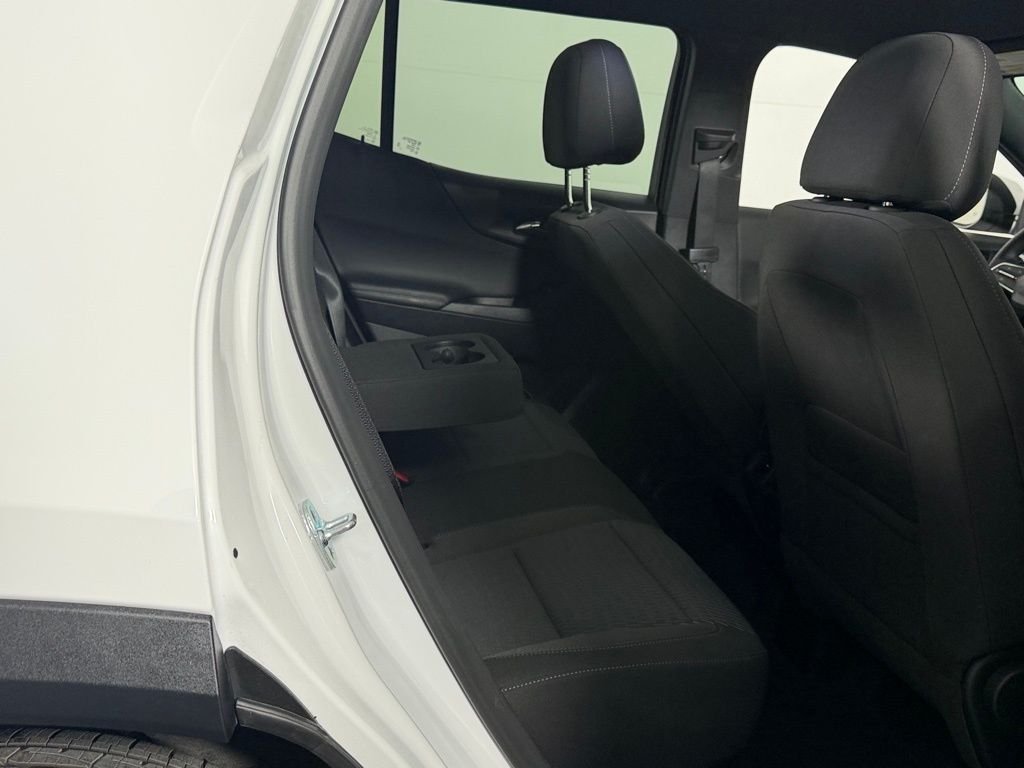 Used 2026 White Chevrolet LT image 27