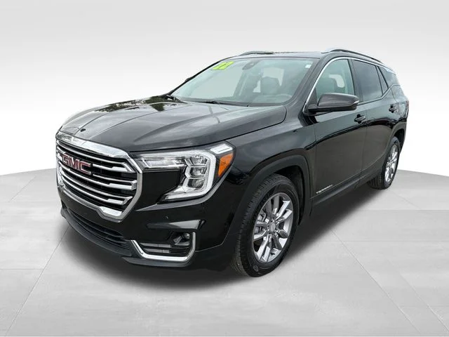 Used 2022 Black GMC SLT image 3