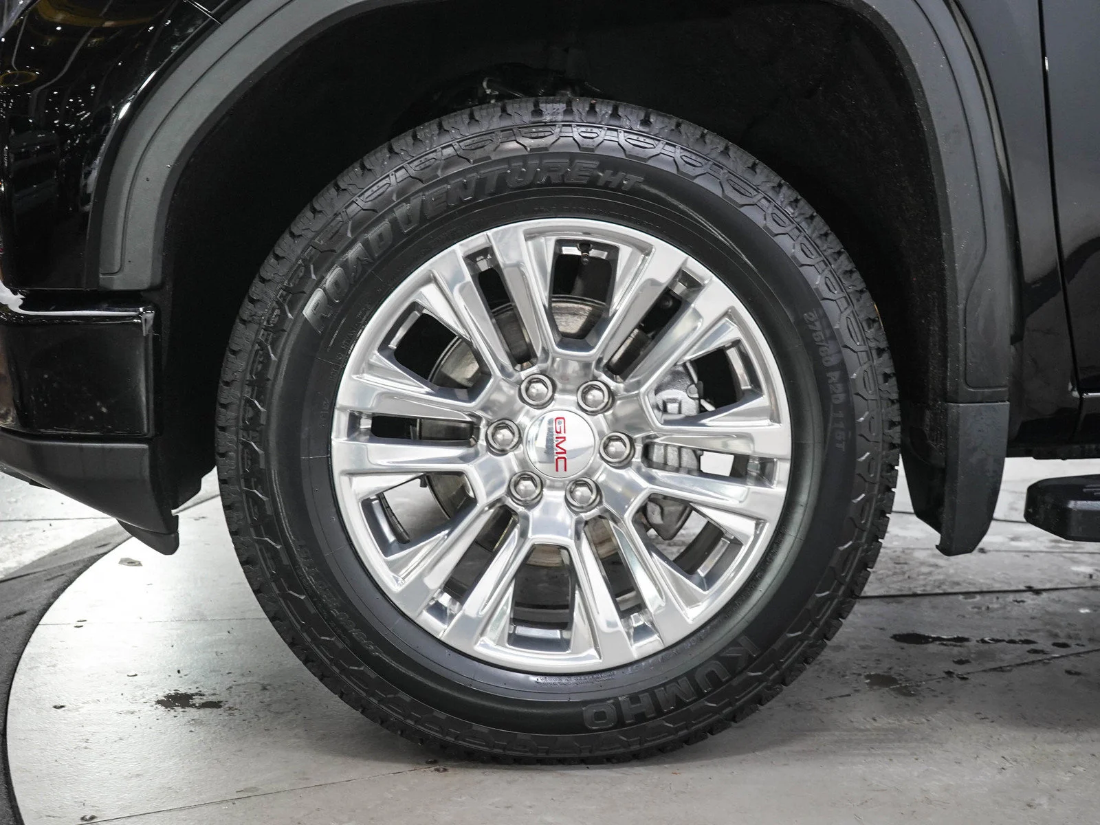 Used 2023 ONYX BLACK GMC Denali image 29