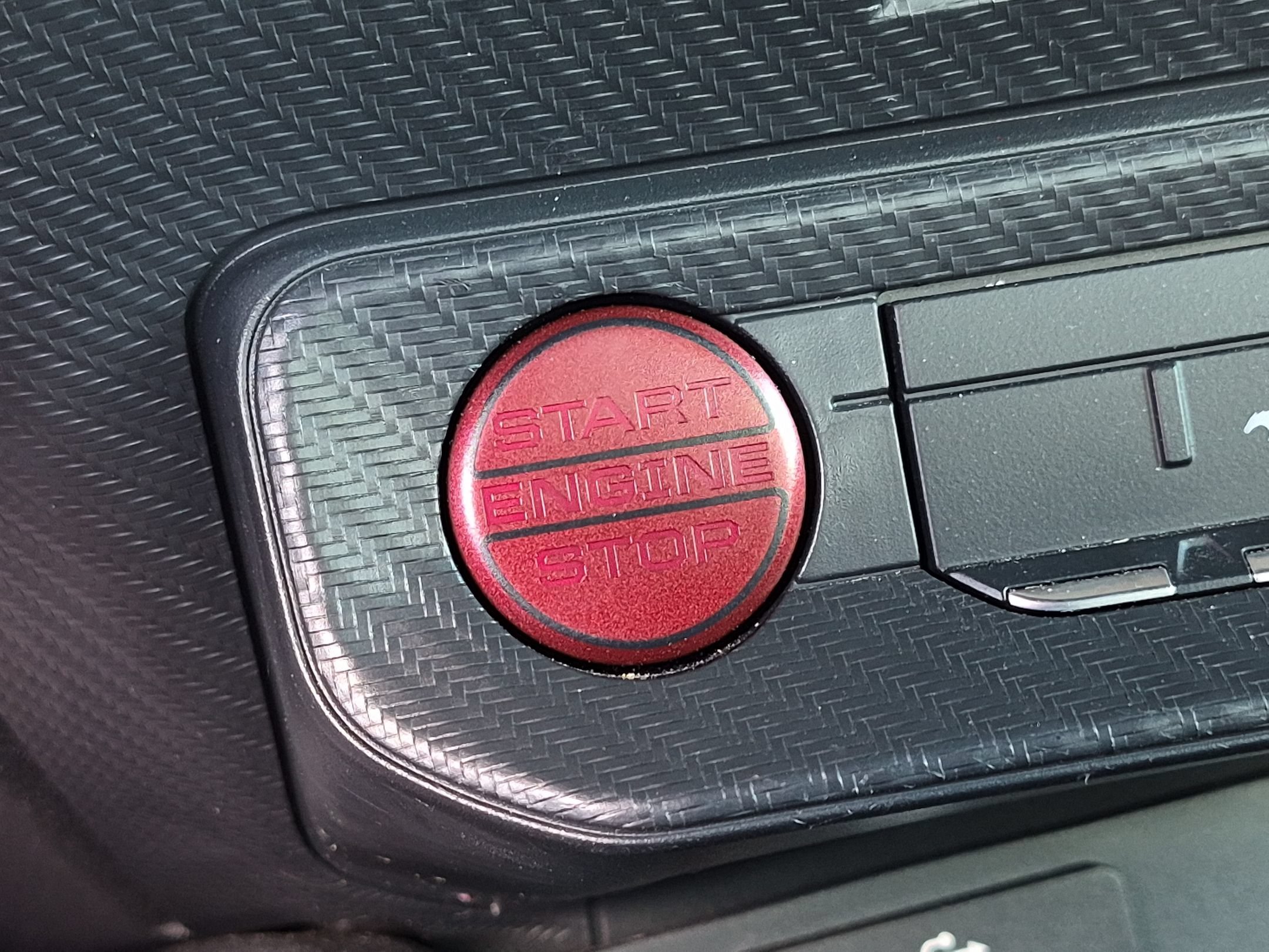 Used 2024 Silver Metallic Ford GT Premium image 26