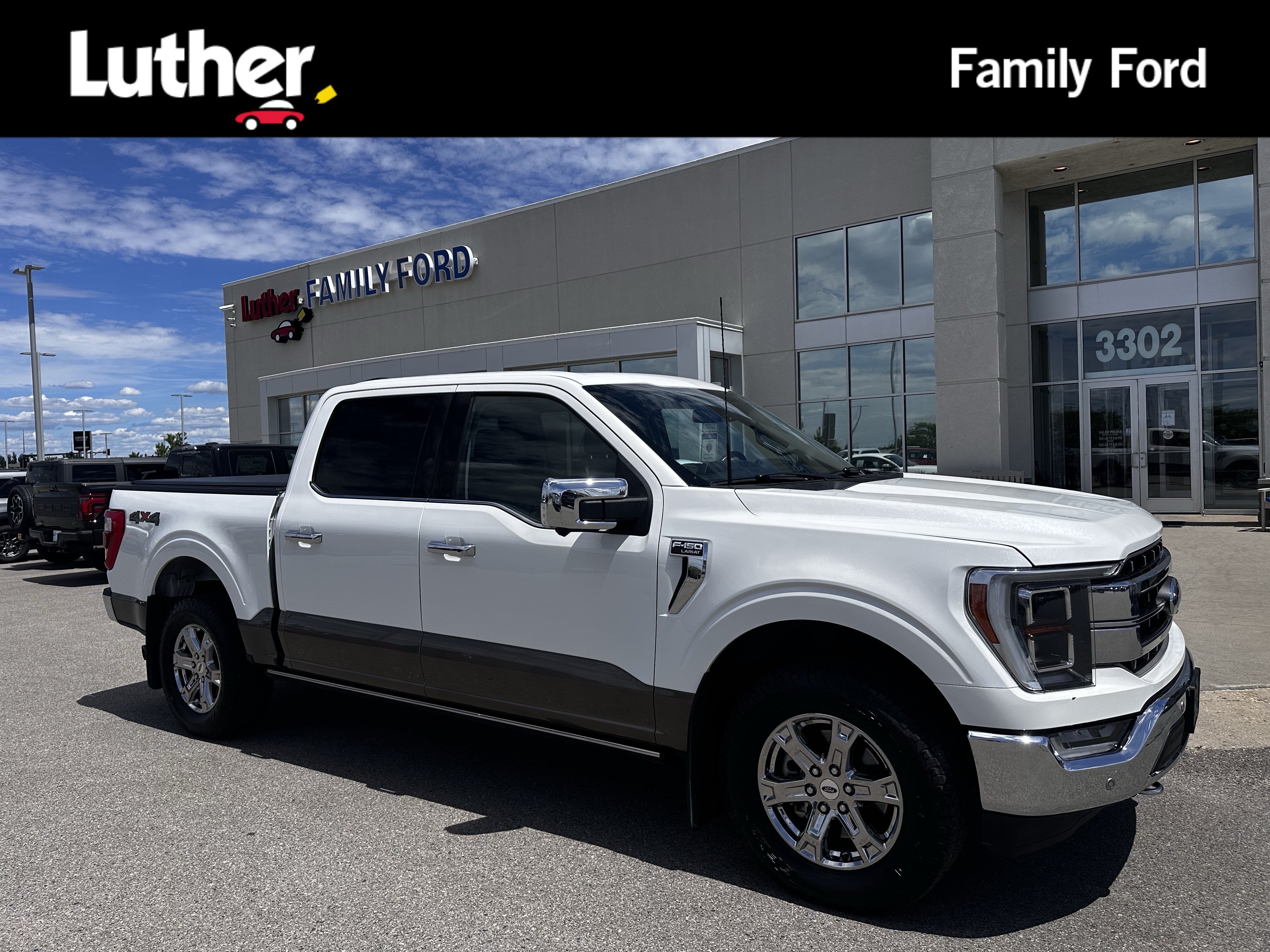 Used 2022 Star White Ford LARIAT image 1