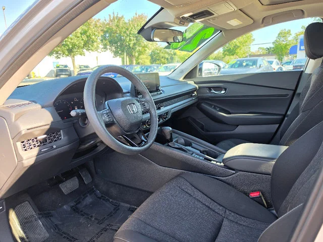 2025 Honda Accord SE - Photo 21