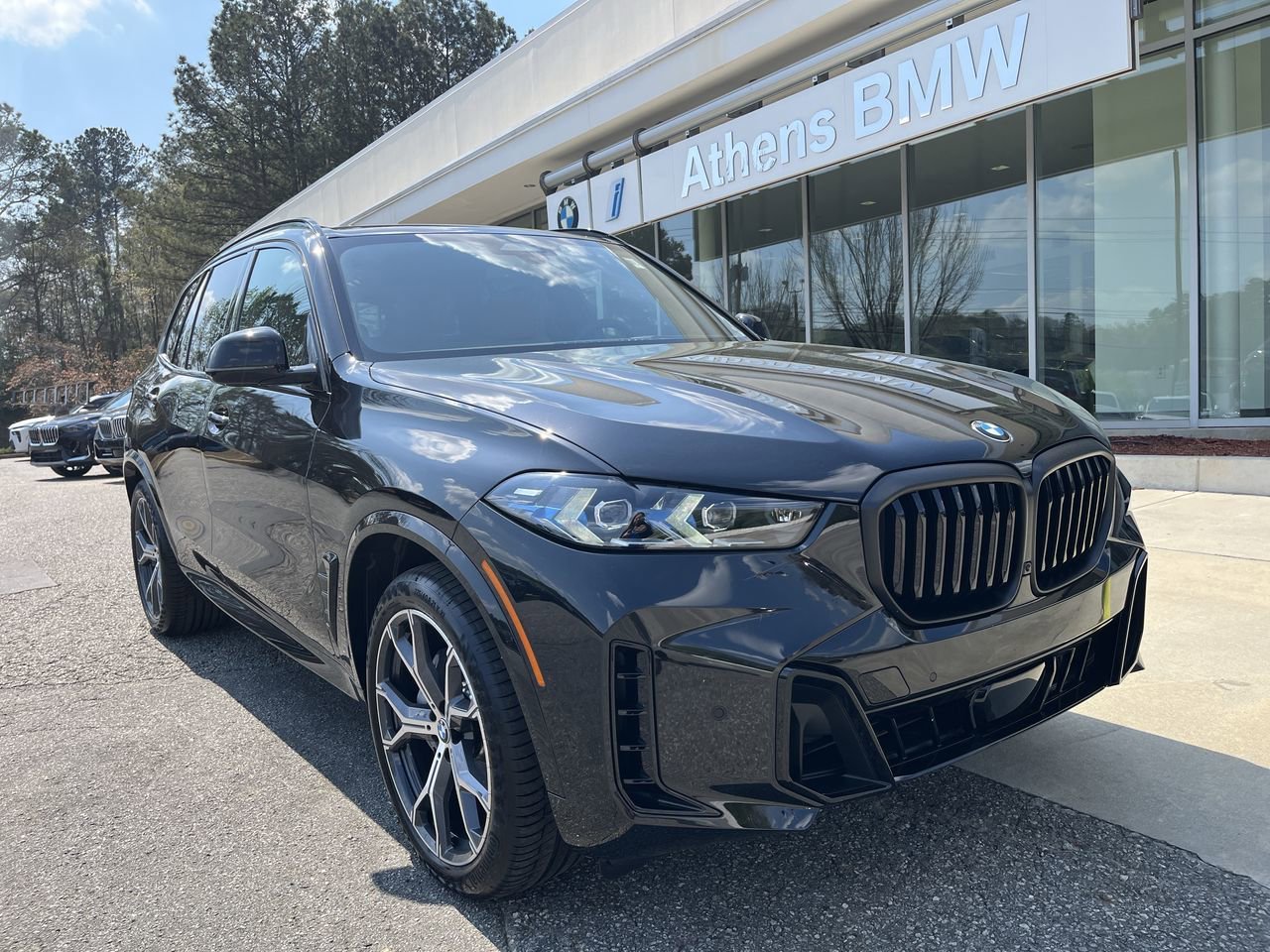 Used 2026 Black Sapphire Metallic BMW xDrive40i image 1