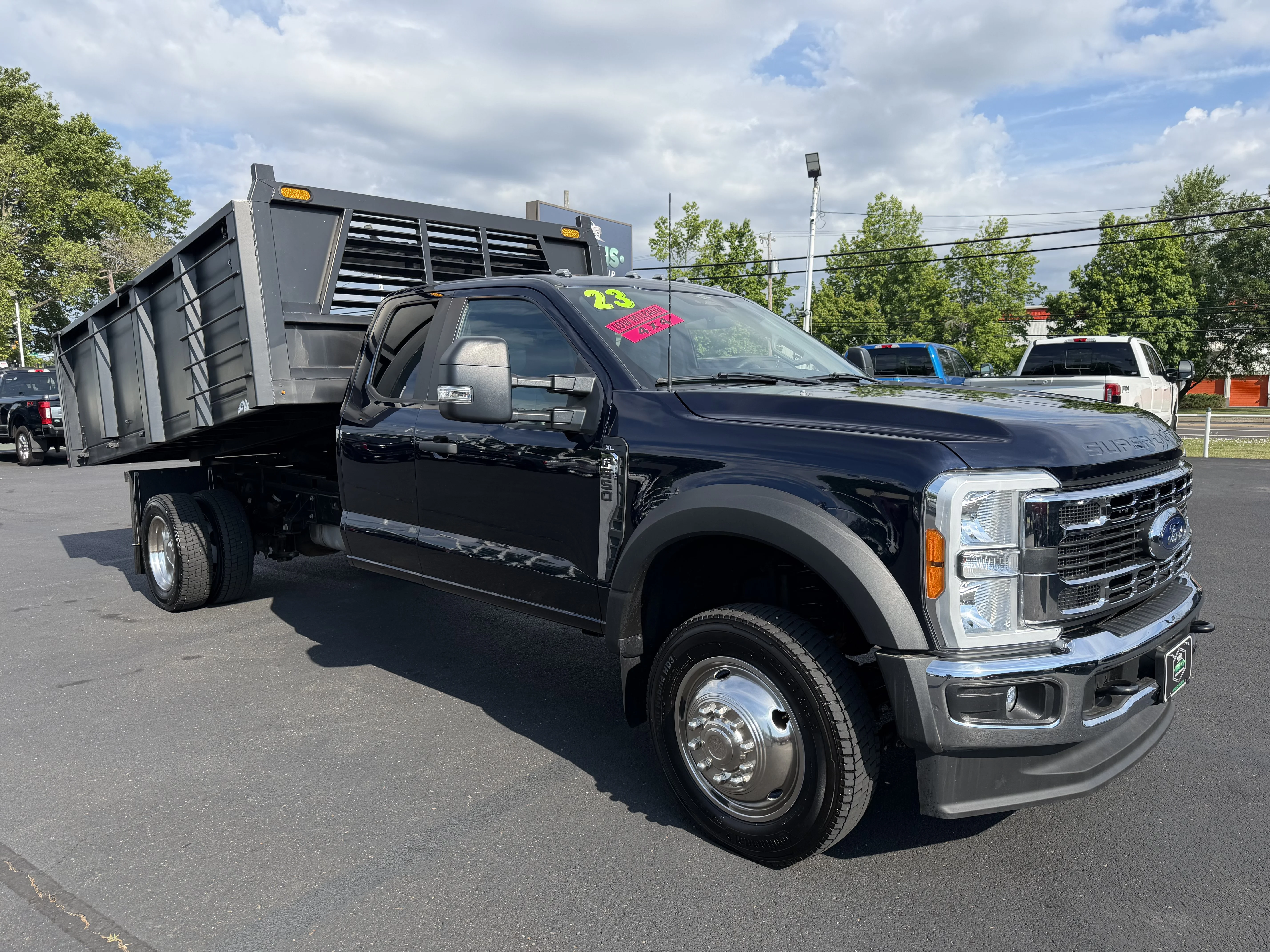 Used 2023 Antimatter Blue Metallic   Hx Ford XLT image 2