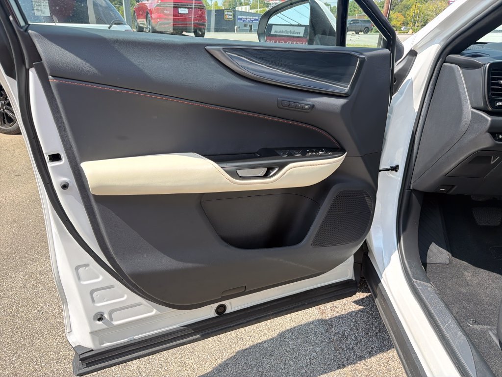 Used 2023 White Lexus 350 Premium image 13