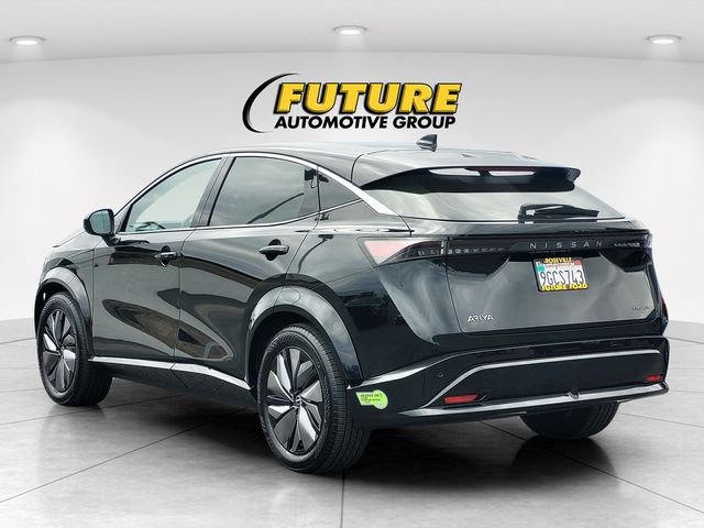 Used 2023 Black Nissan ENGAGE image 6