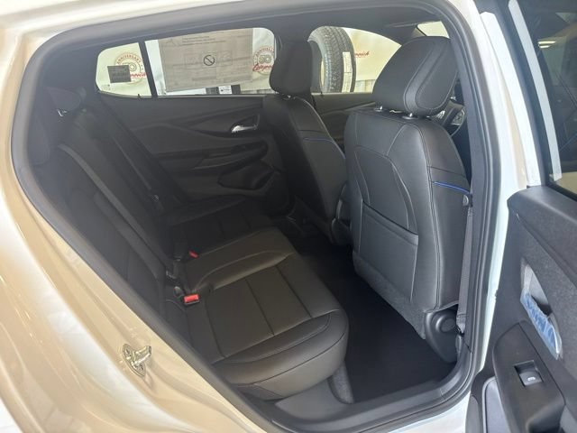 2026 Buick Envista Sport Touring - Photo 28