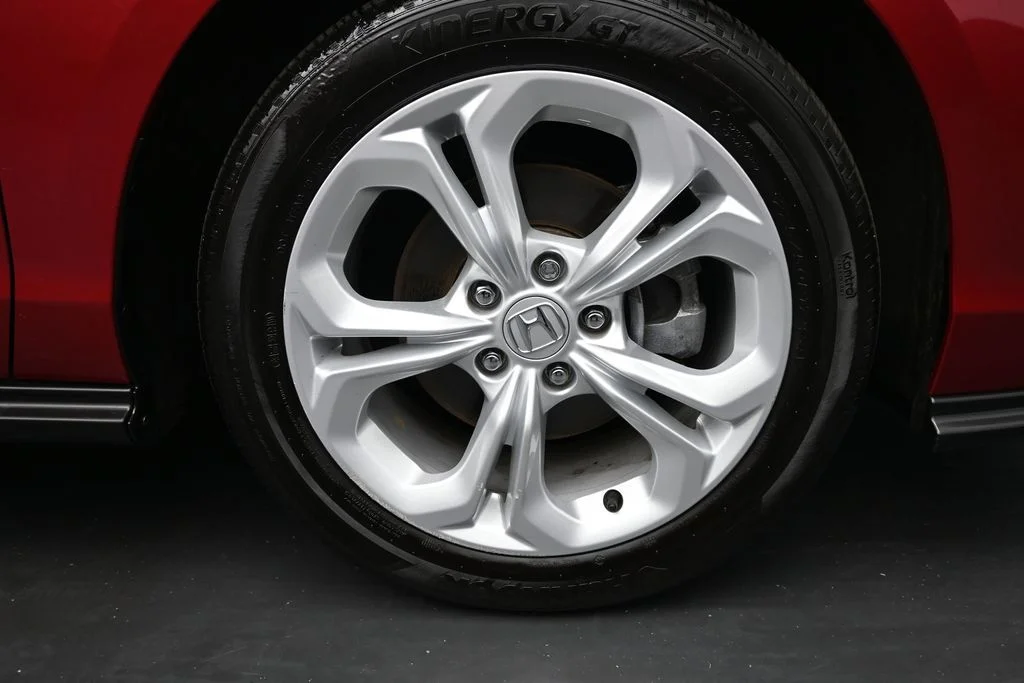 Used 2024  Honda LX image 10