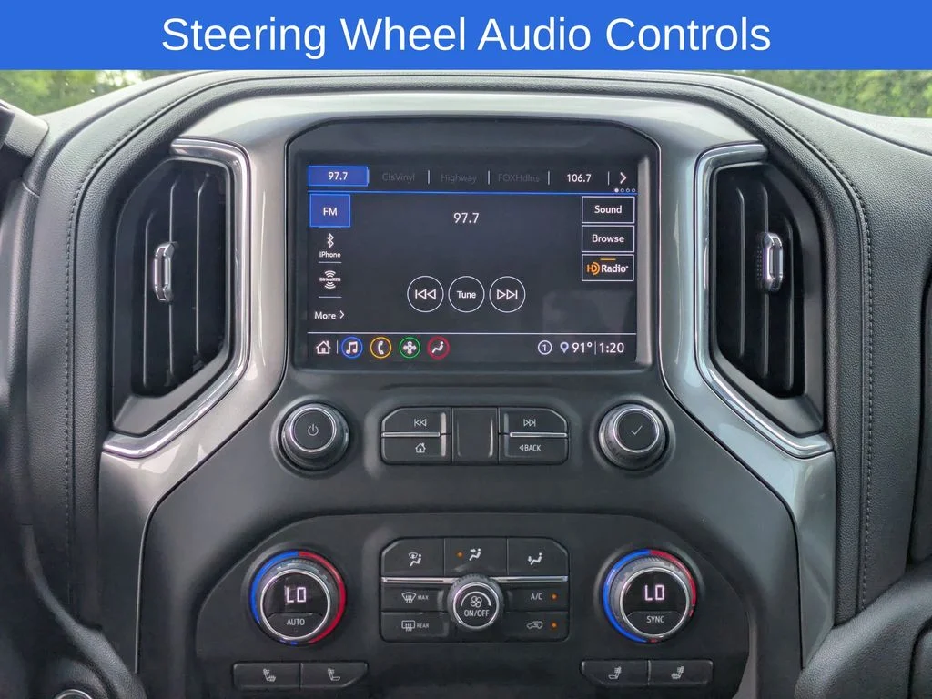 Used 2020 Silver Chevrolet RST image 18