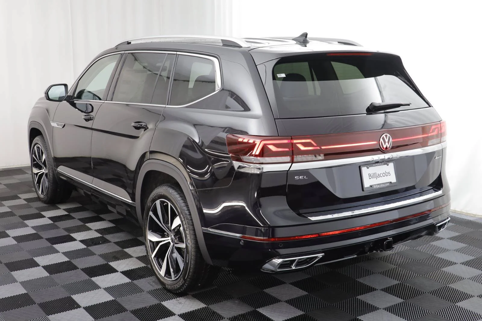 2026 Volkswagen Atlas SEL Premium R-Line - Photo 17