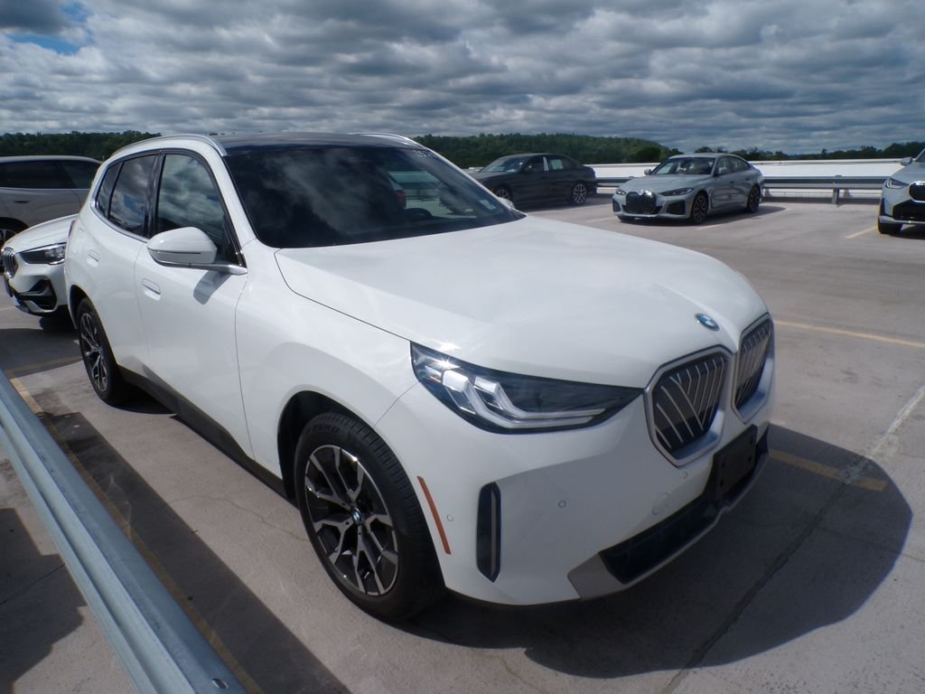 2026 BMW X3 30 XDRIVE's photo