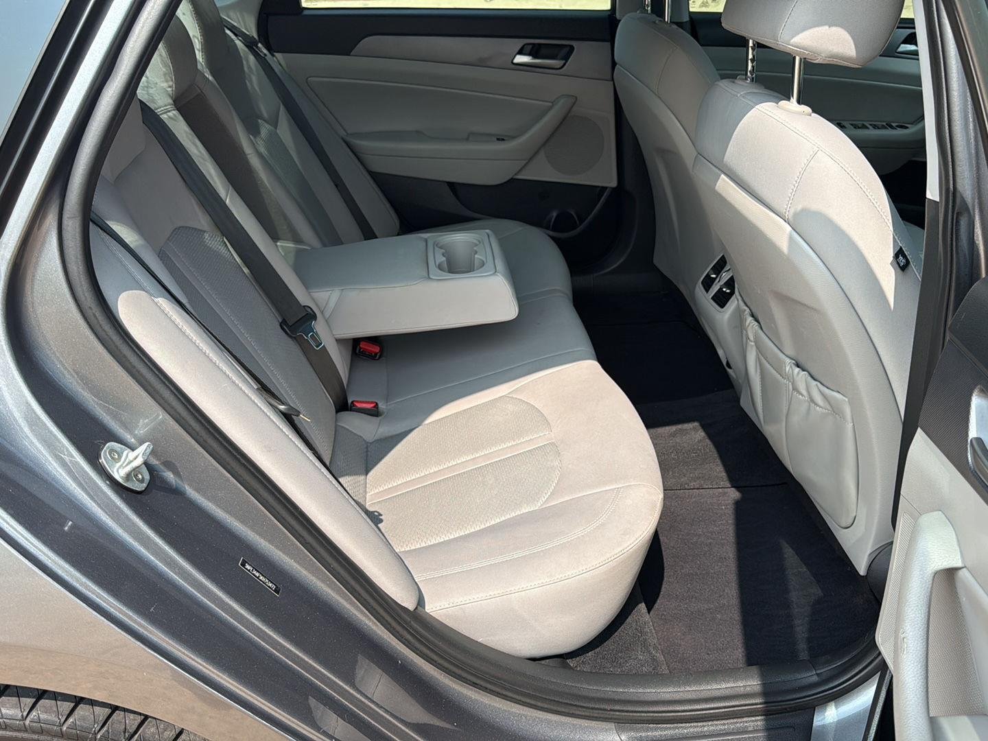 Used 2019 Machine Gray Hyundai SEL image 28