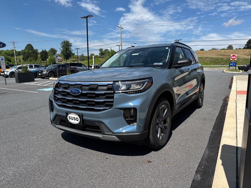 New 2026 Vapor Blue Metallic Ford Active w/200A Pkg image 15