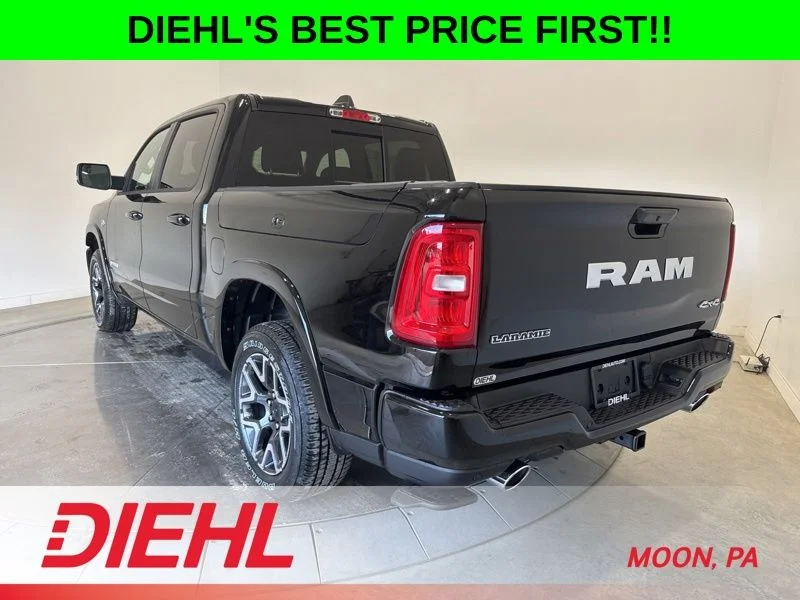 New 2026 Diamond Black Crystal Pearl-Coat Exterior Paint RAM Laramie image 5