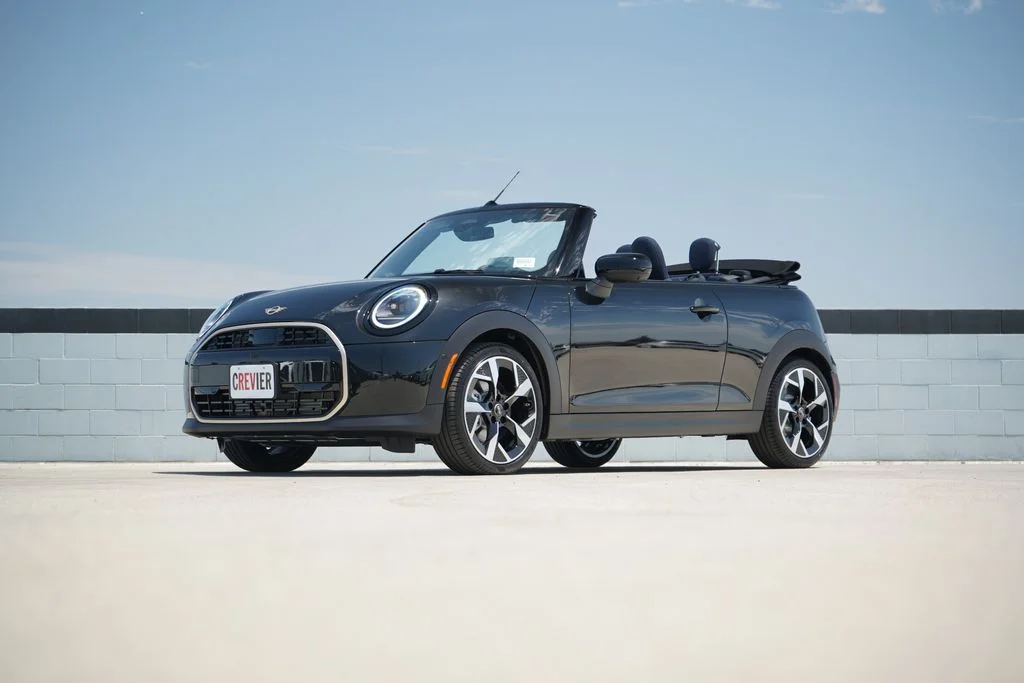 New 2026 Black MINI Iconic image 1