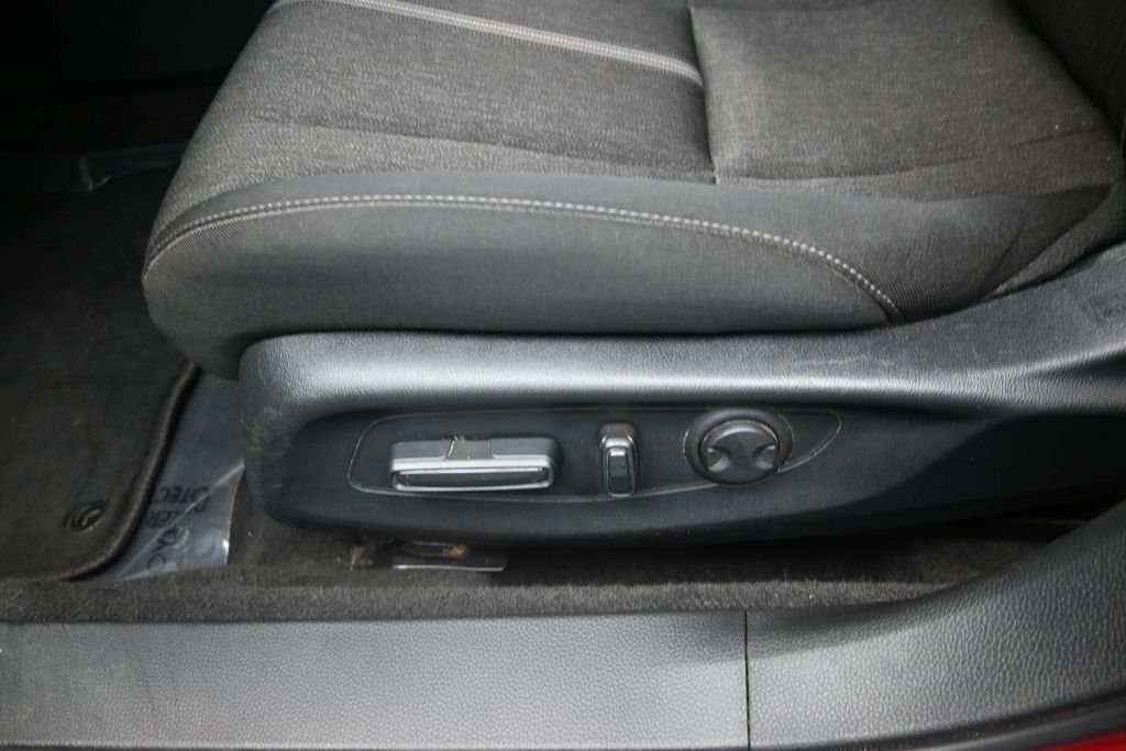 Used 2023  Honda Sport image 13