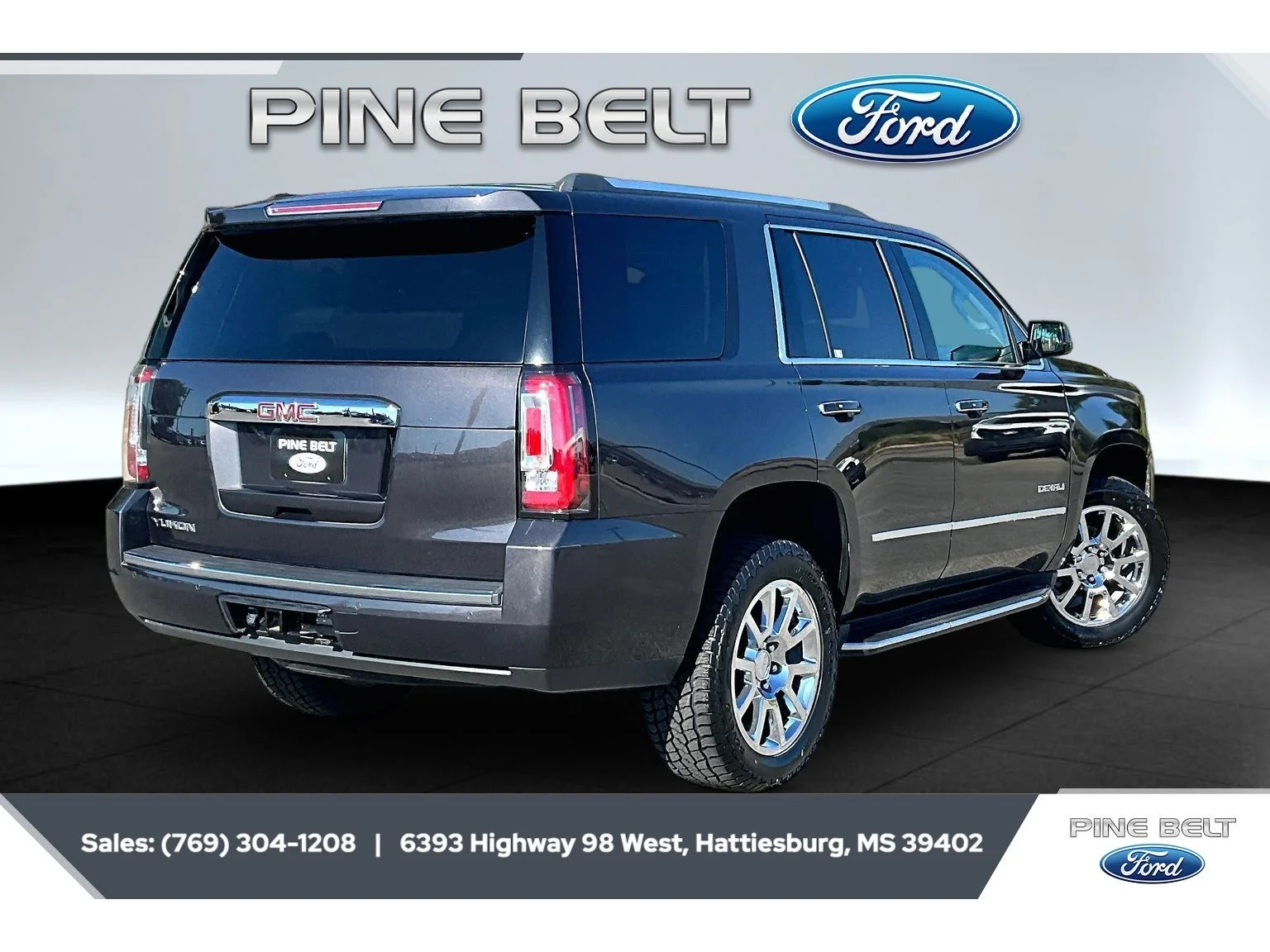 Used 2017 Iridium Metallic GMC Denali image 11