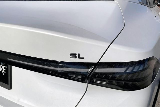 2026 Nissan Sentra SL - Photo 9