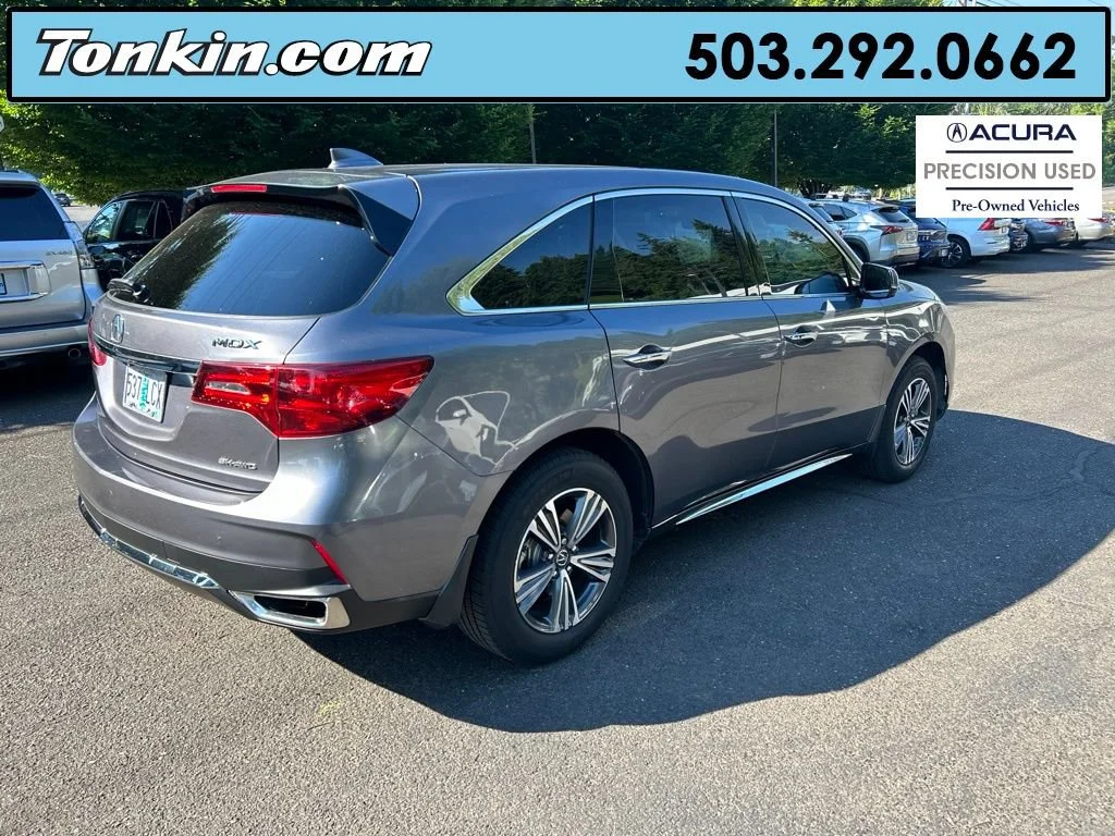 Used 2018 Modern Steel Metallic Acura SH-AWD image 17